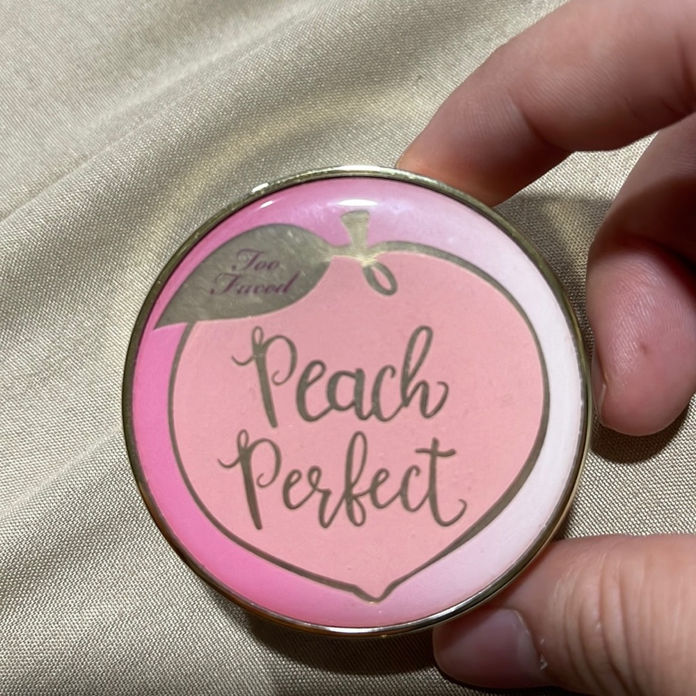 Too faced peach perfect